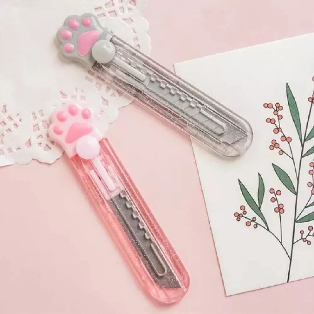 Estilete cute huella de gato (cúter)